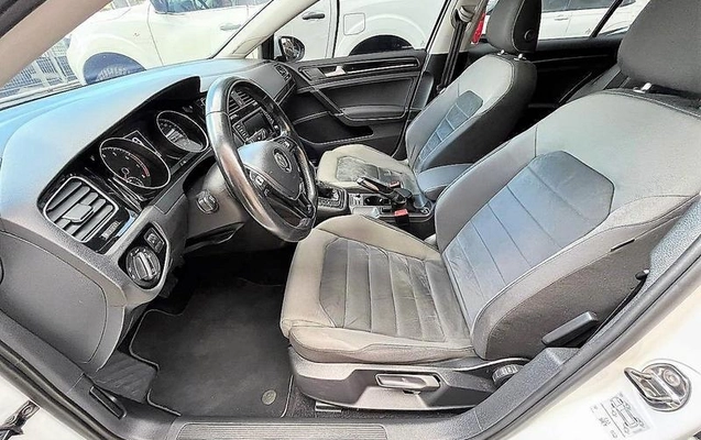 imagem-https://www.socarrao.com.br/sc-vehicle-images-prod/3614458/1788547707608-8446098_11_B_7c18707cbd.jpeg