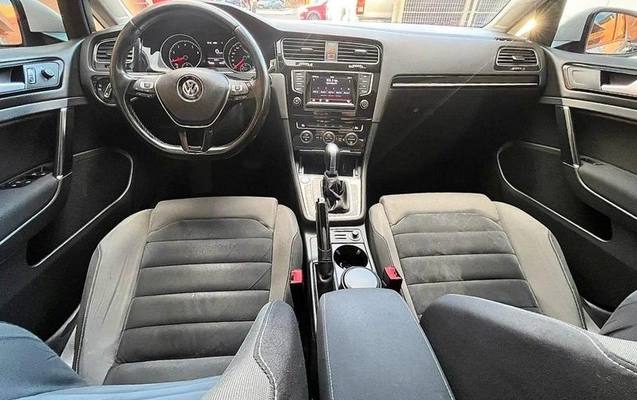imagem-https://www.socarrao.com.br/sc-vehicle-images-prod/3614458/1788547707608-8446098_1_B_921fce2226.jpeg
