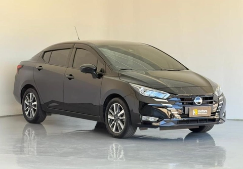 Nissan VERSA 2025 Preto — foto 1 de 3