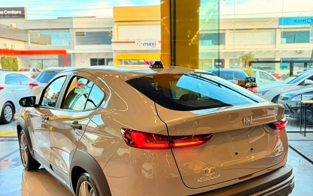 imagem-https://www.socarrao.com.br/sc-vehicle-images-prod/3614760/1788444084619-27ff6cba-6603-49d5-be15-68d8efe66407.jpg