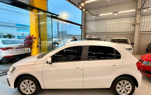 imagem-https://www.socarrao.com.br/sc-vehicle-images-prod/3614775/1788444144647-d7045e62-5936-4981-880a-46cc034dff86.jpg