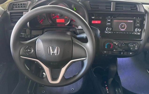 imagem-https://www.socarrao.com.br/sc-vehicle-images-prod/3614793/1788444411081-8431247_4_B_b403614e1d.jpeg