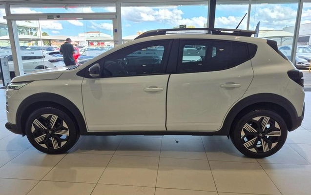 imagem-https://www.socarrao.com.br/sc-vehicle-images-prod/3614797/1788444249685-8446164_9_B_a3ac6009b6.jpeg