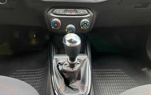 imagem-https://www.socarrao.com.br/sc-vehicle-images-prod/3614986/1788988401190-8445868_22_B_ebf19f2899.jpeg