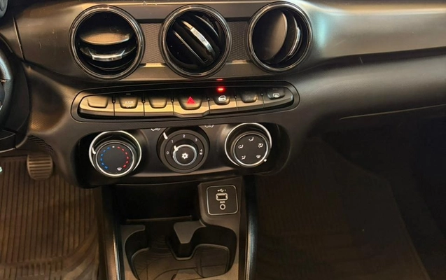 imagem-https://www.socarrao.com.br/sc-vehicle-images-prod/3615001/1788444835728-72d8e637-3273-4d13-882b-ff7d00268749.jpg
