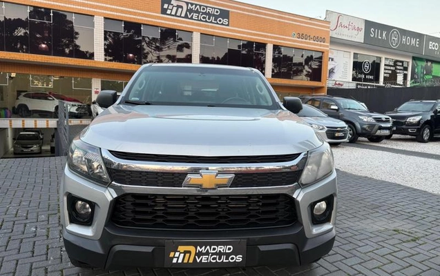imagem-https://www.socarrao.com.br/sc-vehicle-images-prod/3615013/1789416460468-8405735_2_B_1c9c384b15.jpeg