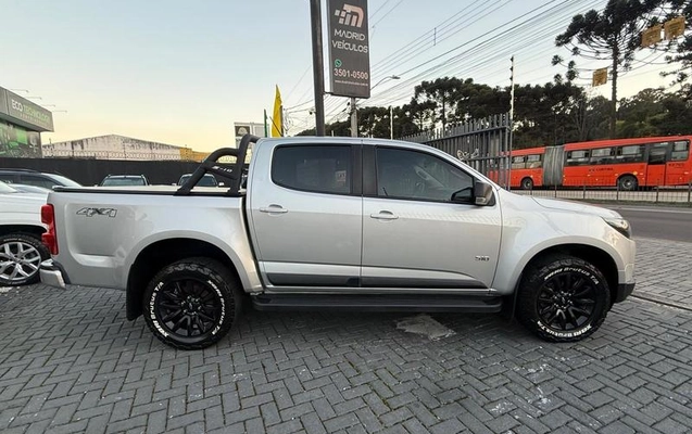 imagem-https://www.socarrao.com.br/sc-vehicle-images-prod/3615013/1789416460476-8405735_4_B_99246c4220.jpeg