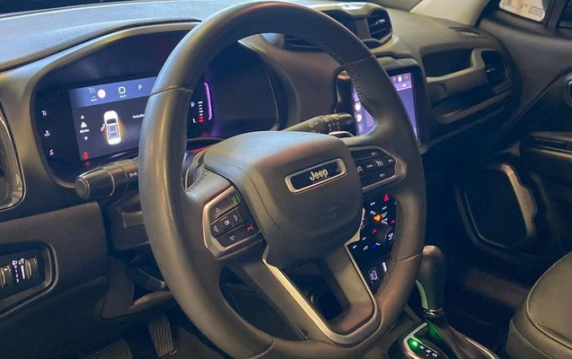imagem-https://www.socarrao.com.br/sc-vehicle-images-prod/3615018/1788555005710-8446337_12_B_71229363b7.jpeg