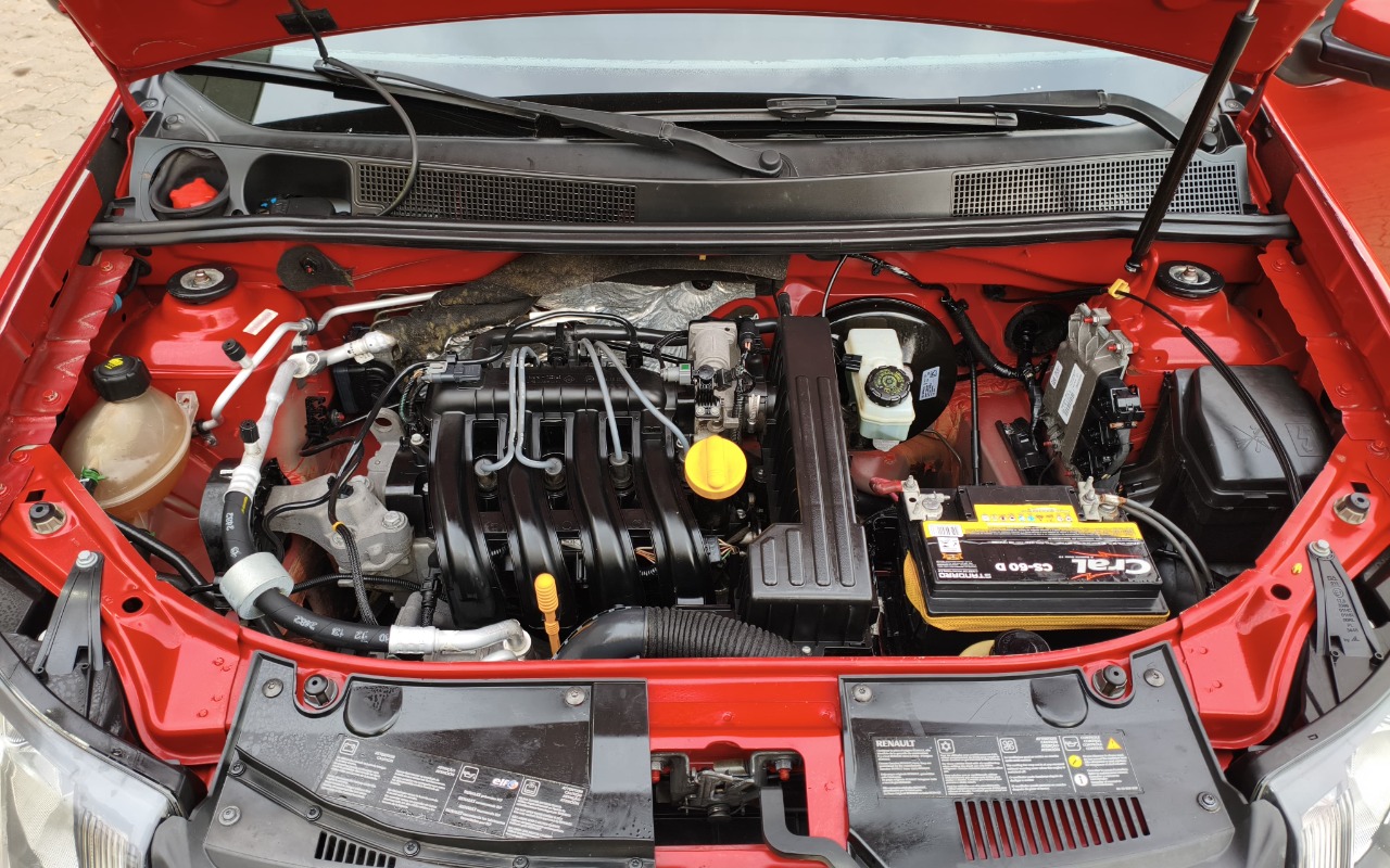 imagem-https://www.socarrao.com.br/sc-vehicle-images-prod/3615103/1788445164991-V2hhdHNBcHAgSW1hZ2UgMjAyNi0wOS0wMyBhdCAxMC40Mi4zMy5qcGVn.jpeg