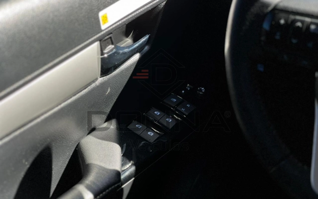 imagem-https://www.socarrao.com.br/sc-vehicle-images-prod/3615155/1788445251819-cd9754621e744762871fd3674c3be07b_1788441816384.jpg