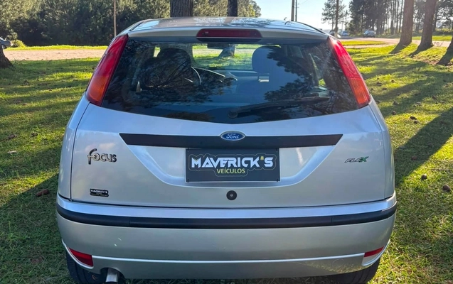 imagem-https://www.socarrao.com.br/sc-vehicle-images-prod/3615233/1788445420391-NzkyMTEwMTc5XzEyMjM1Mzg5NjcxMDIzMDE1MF84MjUxNDc0OTEwNjMyNzAxNjk2X24uanBn.jpg