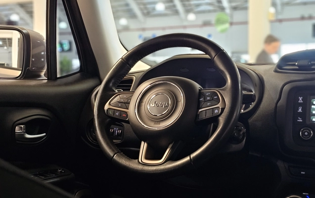 imagem-https://www.socarrao.com.br/sc-vehicle-images-prod/3615264/1788445505569-1_033056.jpg