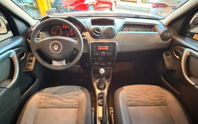 imagem-https://www.socarrao.com.br/sc-vehicle-images-prod/3615334/1788445646965-79844133-64ed-42ce-9fb8-f83e68122239.jpg