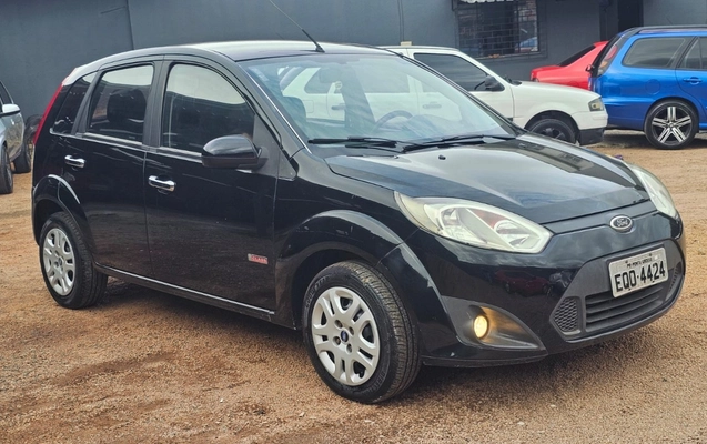 imagem-https://www.socarrao.com.br/sc-vehicle-images-prod/3615392/1788445854847-V2hhdHNBcHAgSW1hZ2UgMjAyNi0wOS0wMyBhdCAxMS4wNi4zOCAoMSkuanBlZw.jpeg