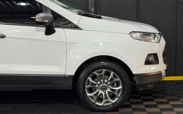 imagem-https://www.socarrao.com.br/sc-vehicle-images-prod/3615394/1788445869418-8446381_8_B_078d5b1768.jpeg