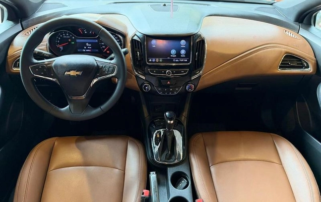 imagem-https://www.socarrao.com.br/sc-vehicle-images-prod/3615396/1788534057975-8446446_15_B_bfe0f2727a.jpeg