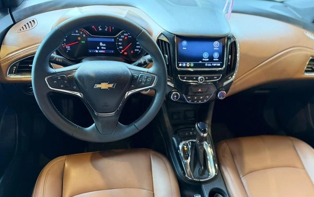 imagem-https://www.socarrao.com.br/sc-vehicle-images-prod/3615396/1788534057977-8446446_12_B_ae26108be7.jpeg
