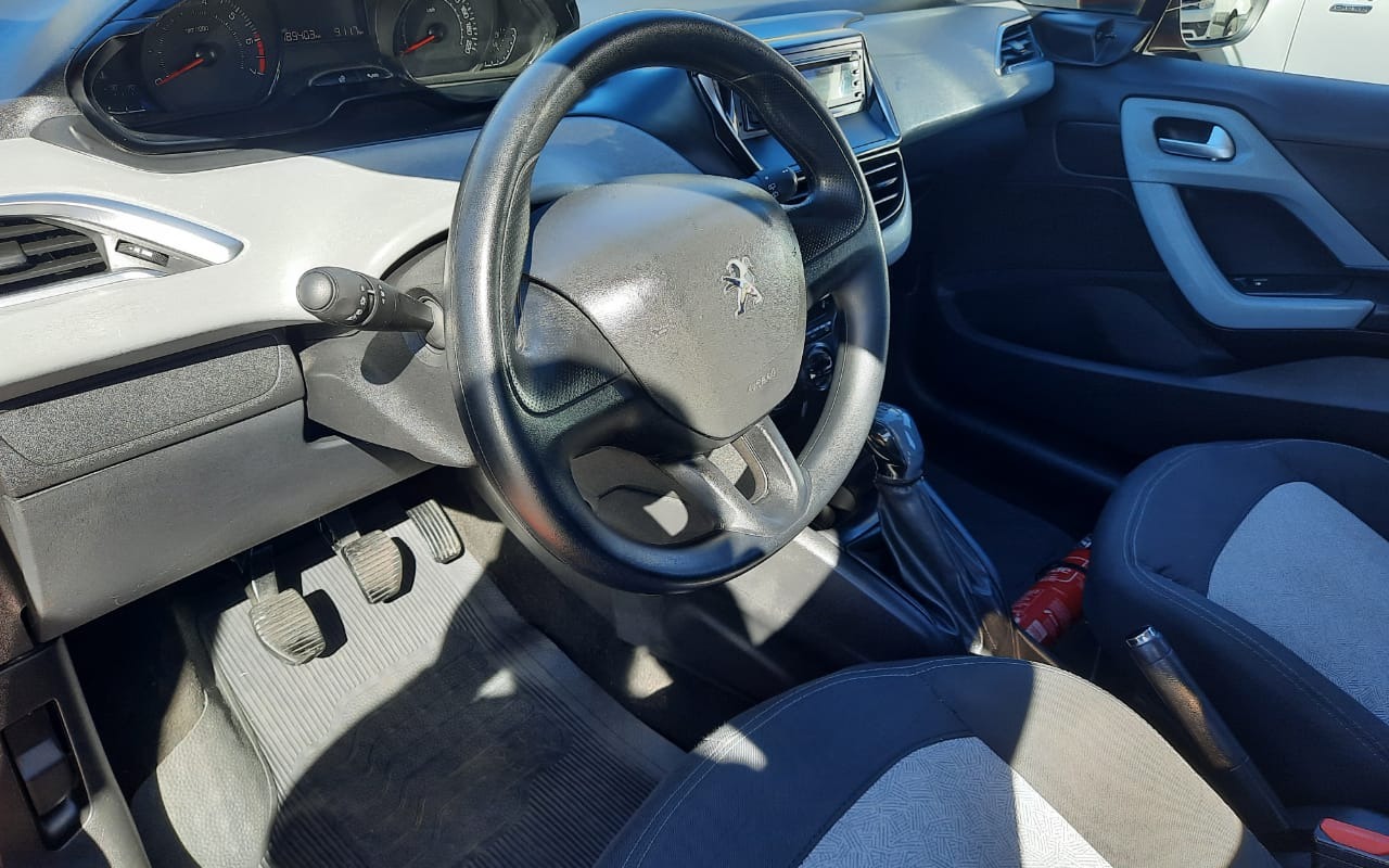 imagem-https://www.socarrao.com.br/sc-vehicle-images-prod/3615407/1788445900455-V2hhdHNBcHAgSW1hZ2UgMjAyNi0wNy0zMSBhdCAxMy40Ny4yOCAoMSkuanBlZw.jpeg