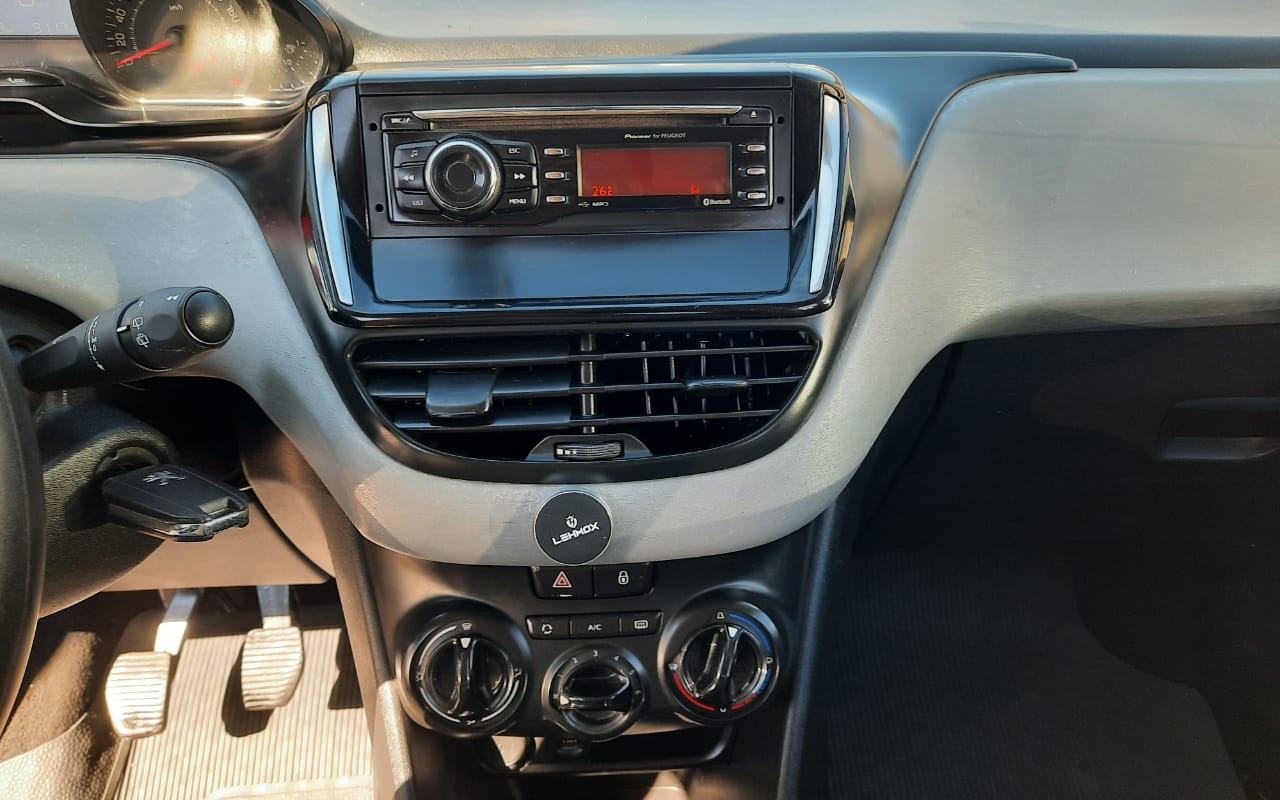 imagem-https://www.socarrao.com.br/sc-vehicle-images-prod/3615407/1788445900929-V2hhdHNBcHAgSW1hZ2UgMjAyNi0wNy0zMSBhdCAxMy40Ny4zMS5qcGVn.jpeg