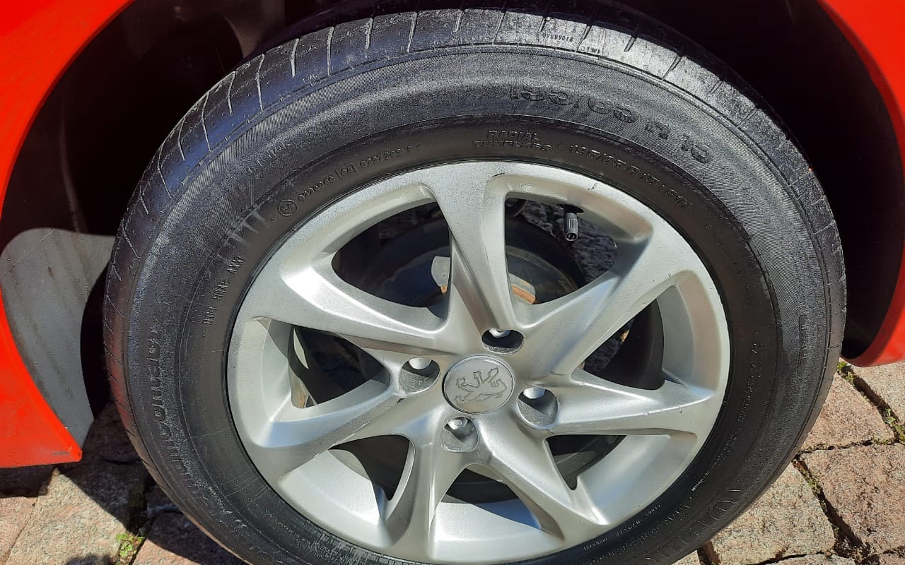 imagem-https://www.socarrao.com.br/sc-vehicle-images-prod/3615407/1788445901262-V2hhdHNBcHAgSW1hZ2UgMjAyNi0wNy0zMSBhdCAxMy40Ny4zMi5qcGVn.jpeg