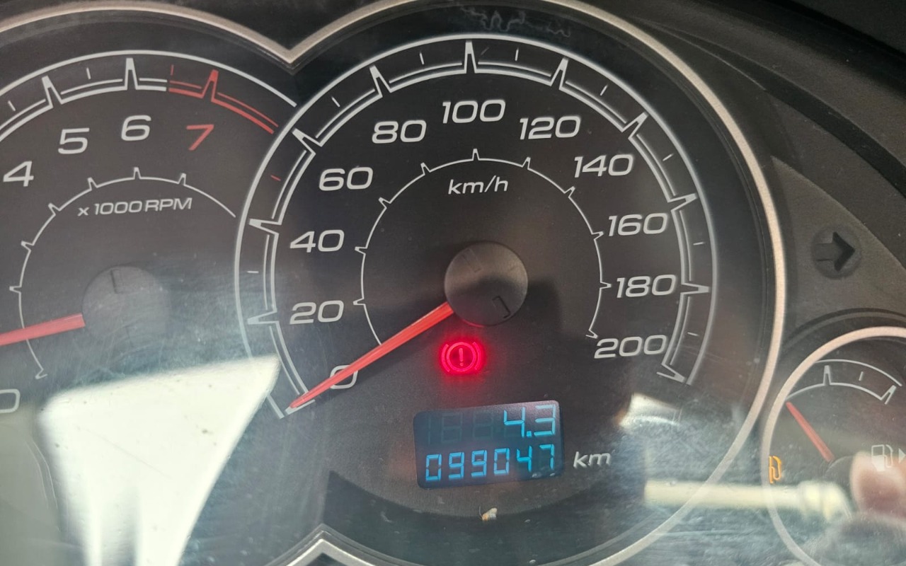imagem-https://www.socarrao.com.br/sc-vehicle-images-prod/3615555/1788446367577-V2hhdHNBcHAgSW1hZ2UgMjAyNi0wOS0wMyBhdCAxMS4wNy41NSAoMikuanBlZw.jpeg
