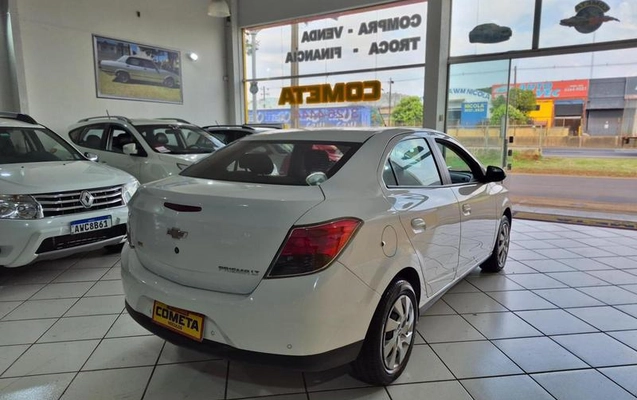 imagem-https://www.socarrao.com.br/sc-vehicle-images-prod/3615584/1788446556845-8333578_13_B_2aebca4949.jpeg