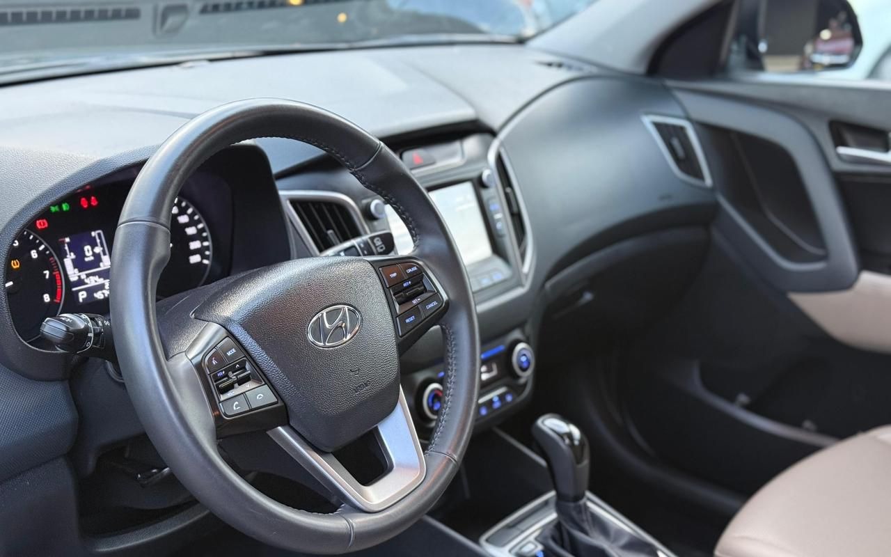 imagem-https://www.socarrao.com.br/sc-vehicle-images-prod/3615705/1788446792553-V2hhdHNBcHAgSW1hZ2UgMjAyNi0wOS0wMyBhdCAxMS40My4yMSAoNSkuanBlZw.jpeg