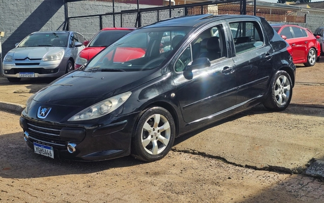 imagem-https://www.socarrao.com.br/sc-vehicle-images-prod/3615707/1788446796075-V2hhdHNBcHAgSW1hZ2UgMjAyNi0wOS0wMyBhdCAxMS4xMi4yMiAoMikuanBlZw.jpeg