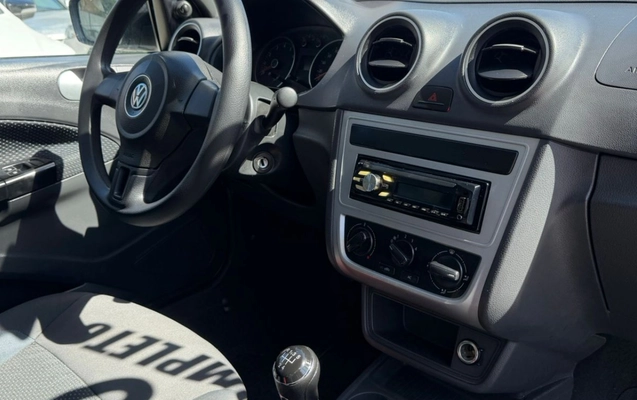imagem-https://www.socarrao.com.br/sc-vehicle-images-prod/3615724/1788446845863-V2hhdHNBcHAgSW1hZ2UgMjAyNi0wOS0wMyBhdCAxMC4yMy41OS5qcGVn.jpeg