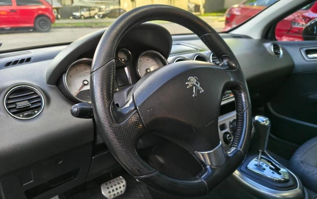 imagem-https://www.socarrao.com.br/sc-vehicle-images-prod/3615782/1789478128579-8444935_18_B_5ce62a41e5.jpeg