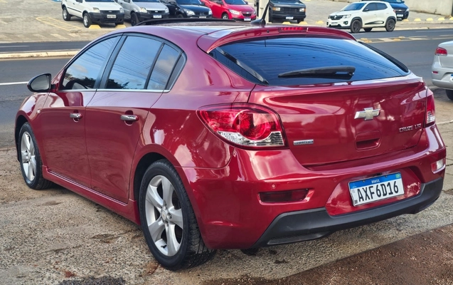 imagem-https://www.socarrao.com.br/sc-vehicle-images-prod/3615803/1788447063952-V2hhdHNBcHAgSW1hZ2UgMjAyNi0wOS0wMyBhdCAxMS4xNy4wNC5qcGVn.jpeg