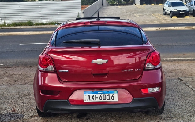 imagem-https://www.socarrao.com.br/sc-vehicle-images-prod/3615803/1788447064051-V2hhdHNBcHAgSW1hZ2UgMjAyNi0wOS0wMyBhdCAxMS4xNy4wMyAoMykuanBlZw.jpeg