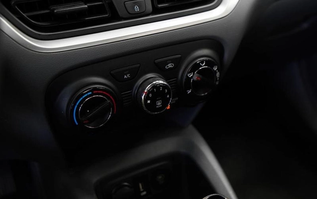 imagem-https://www.socarrao.com.br/sc-vehicle-images-prod/3616084/1788447780544-8424490_9_B_91eefed4c3.jpeg