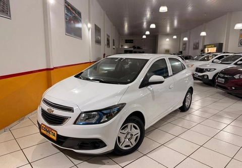 Chevrolet Onix 2017 Branco — foto 1 de 3