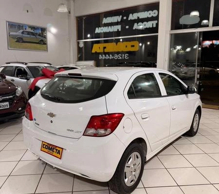 imagem-https://www.socarrao.com.br/sc-vehicle-images-prod/3616124/1788447916976-7960417_12_B_3e76abbc7f.jpeg