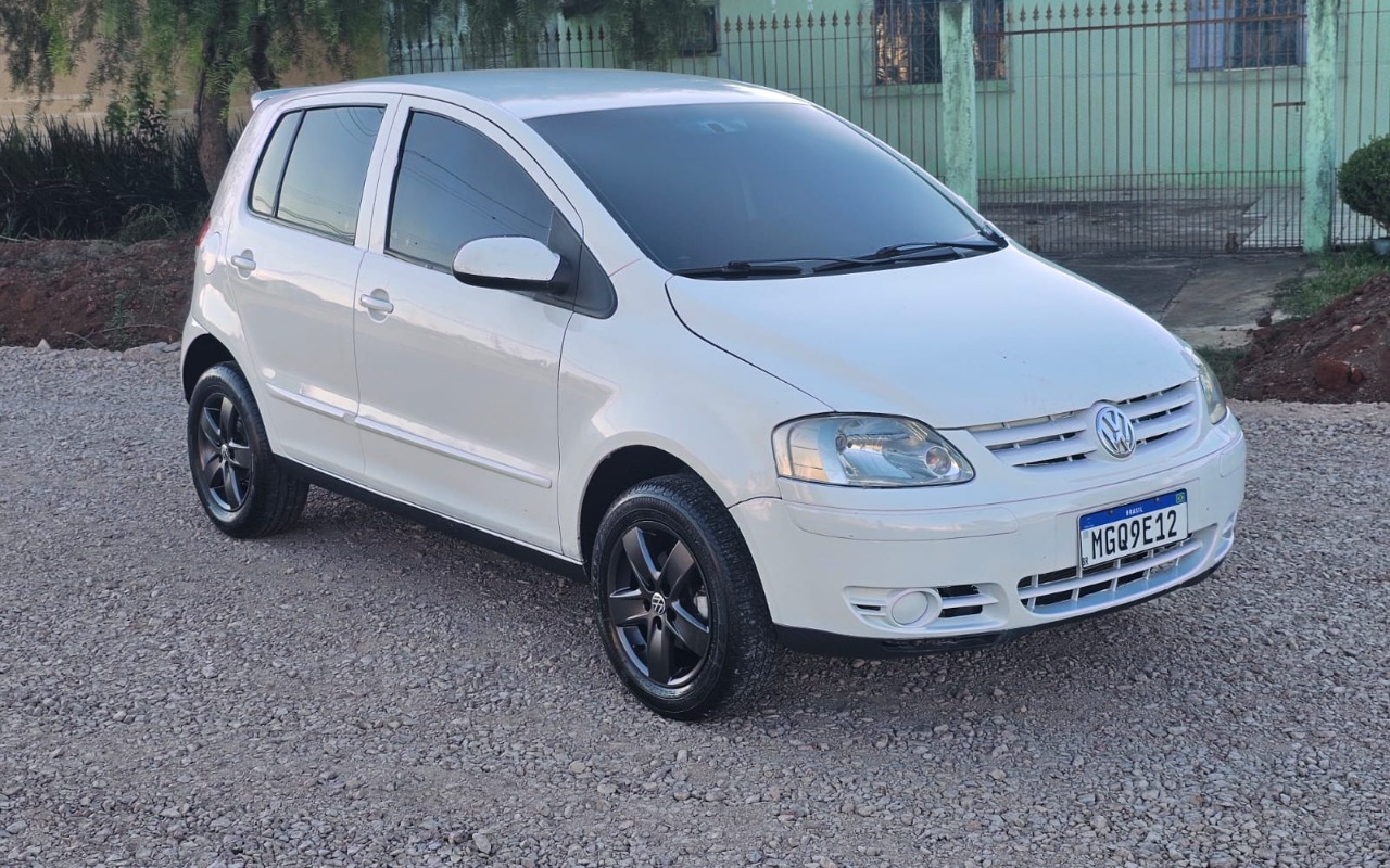 Volkswagen Fox 2007 Branco — foto 1 de 3
