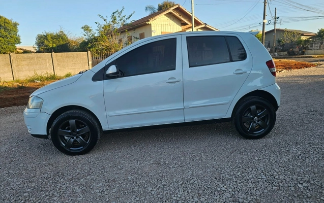 imagem-https://www.socarrao.com.br/sc-vehicle-images-prod/3616144/1788448060401-V2hhdHNBcHAgSW1hZ2UgMjAyNi0wOS0wMyBhdCAxMS4zMS4wOSAoMSkuanBlZw.jpeg