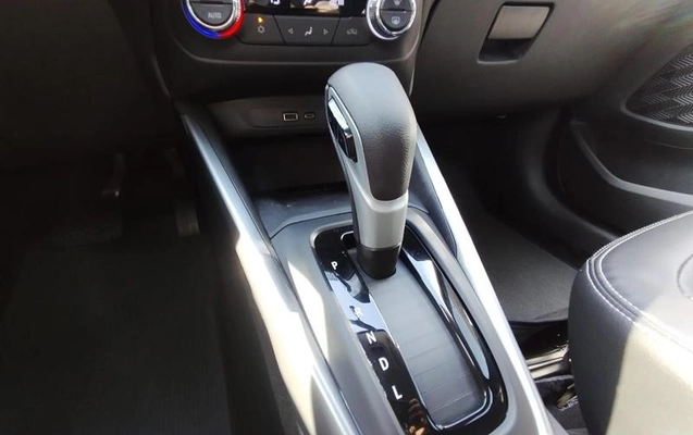 imagem-https://www.socarrao.com.br/sc-vehicle-images-prod/3616182/1789268048205-8446596_1_B_94b0453eb4.jpeg