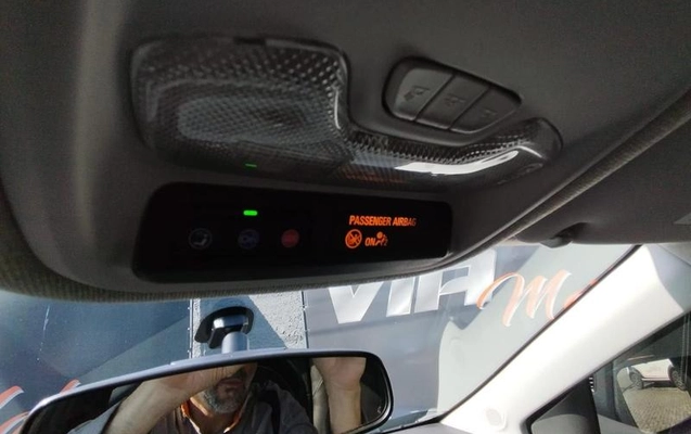 imagem-https://www.socarrao.com.br/sc-vehicle-images-prod/3616182/1789268048208-8446596_5_B_ccf91d6eb2.jpeg