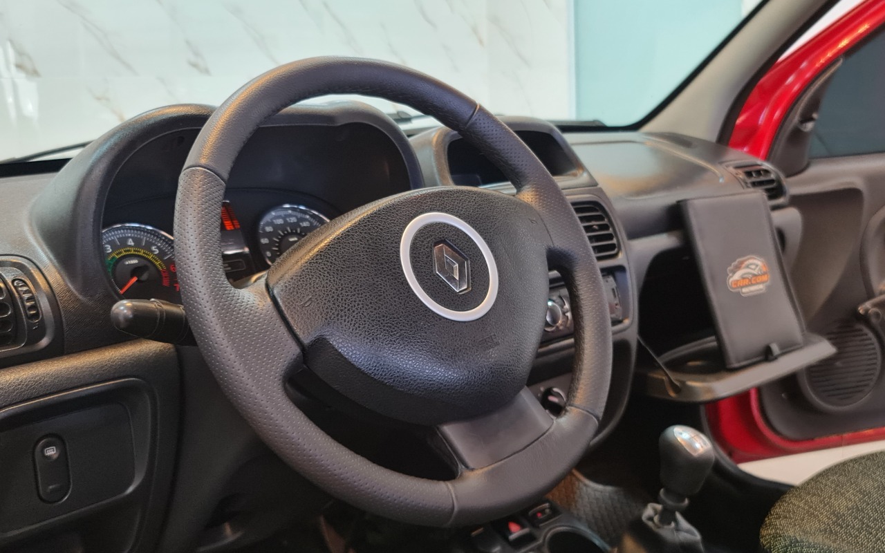 imagem-https://www.socarrao.com.br/sc-vehicle-images-prod/3616211/1788466038807-RXh0cmEgKDMpLmpwZw.jpg