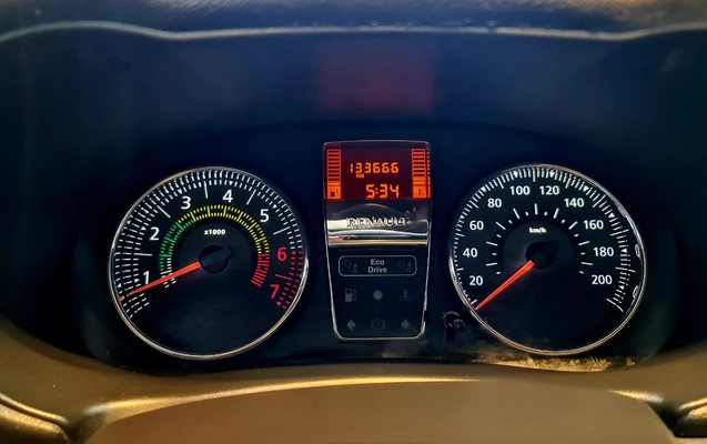 imagem-https://www.socarrao.com.br/sc-vehicle-images-prod/3616211/1788466040552-MTkuanBn.jpg
