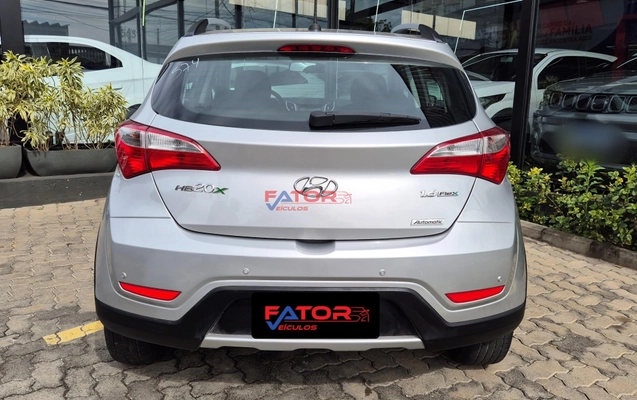 imagem-https://www.socarrao.com.br/sc-vehicle-images-prod/3616228/1788448221817-8e35b210a63141ecb88be5125fdc0958_1785862323489.jpg