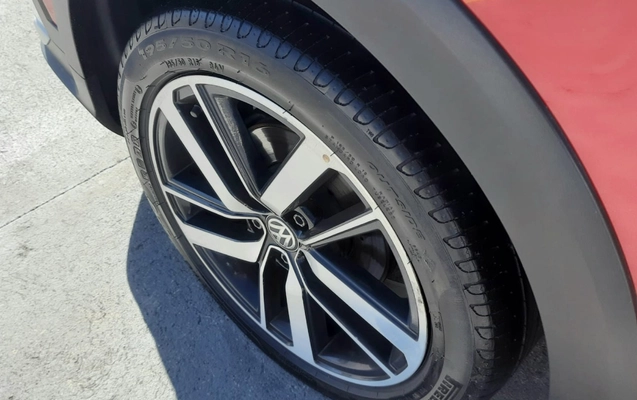 imagem-https://www.socarrao.com.br/sc-vehicle-images-prod/3616245/1788448245215-MTIuanBlZw.jpeg