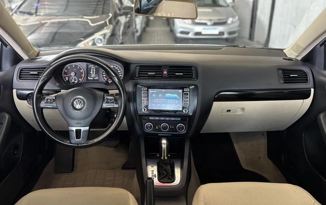 imagem-https://www.socarrao.com.br/sc-vehicle-images-prod/3616325/1789478575574-8354204_0_B_ca3158684a.jpeg