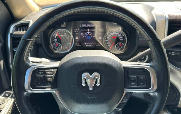 imagem-https://www.socarrao.com.br/sc-vehicle-images-prod/3616329/1789560020542-3cf56cdd8823435da911f4444b36d5ca_1788448524727.jpg