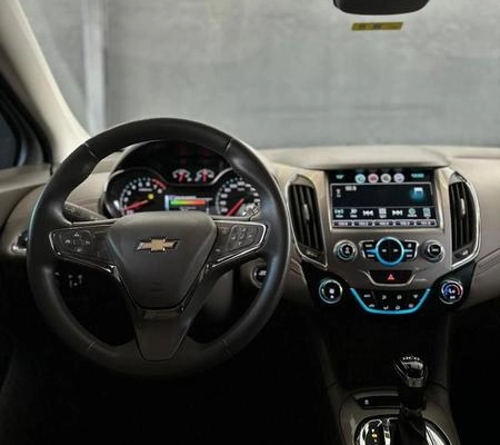 imagem-https://www.socarrao.com.br/sc-vehicle-images-prod/3616396/1789479783573-8446725_8_B_2ff24da1b7.jpeg