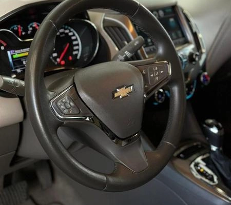 imagem-https://www.socarrao.com.br/sc-vehicle-images-prod/3616396/1789479783576-8446725_5_B_2a4e5e6f93.jpeg