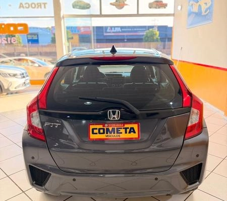 imagem-https://www.socarrao.com.br/sc-vehicle-images-prod/3616416/1788448587006-7830725_8_B_4ac3c8eed1.jpeg