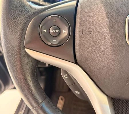 imagem-https://www.socarrao.com.br/sc-vehicle-images-prod/3616416/1788448587022-7830725_18_B_44c7e07dfe.jpeg