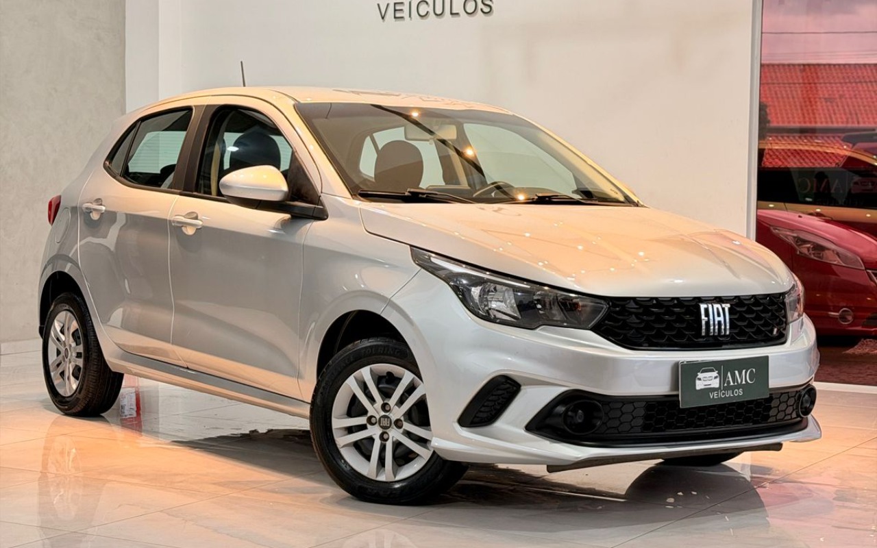 Fiat Argo DRIVE 1.0 6V Flex 2021 Prata — foto 1 de 3